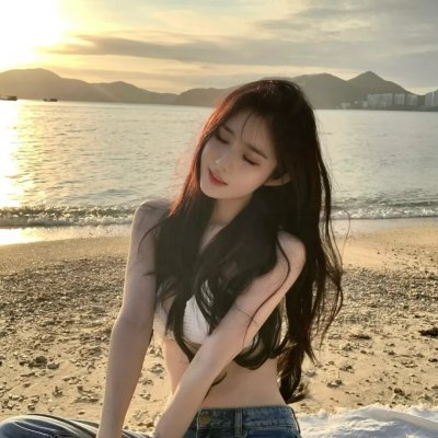瓶中美人